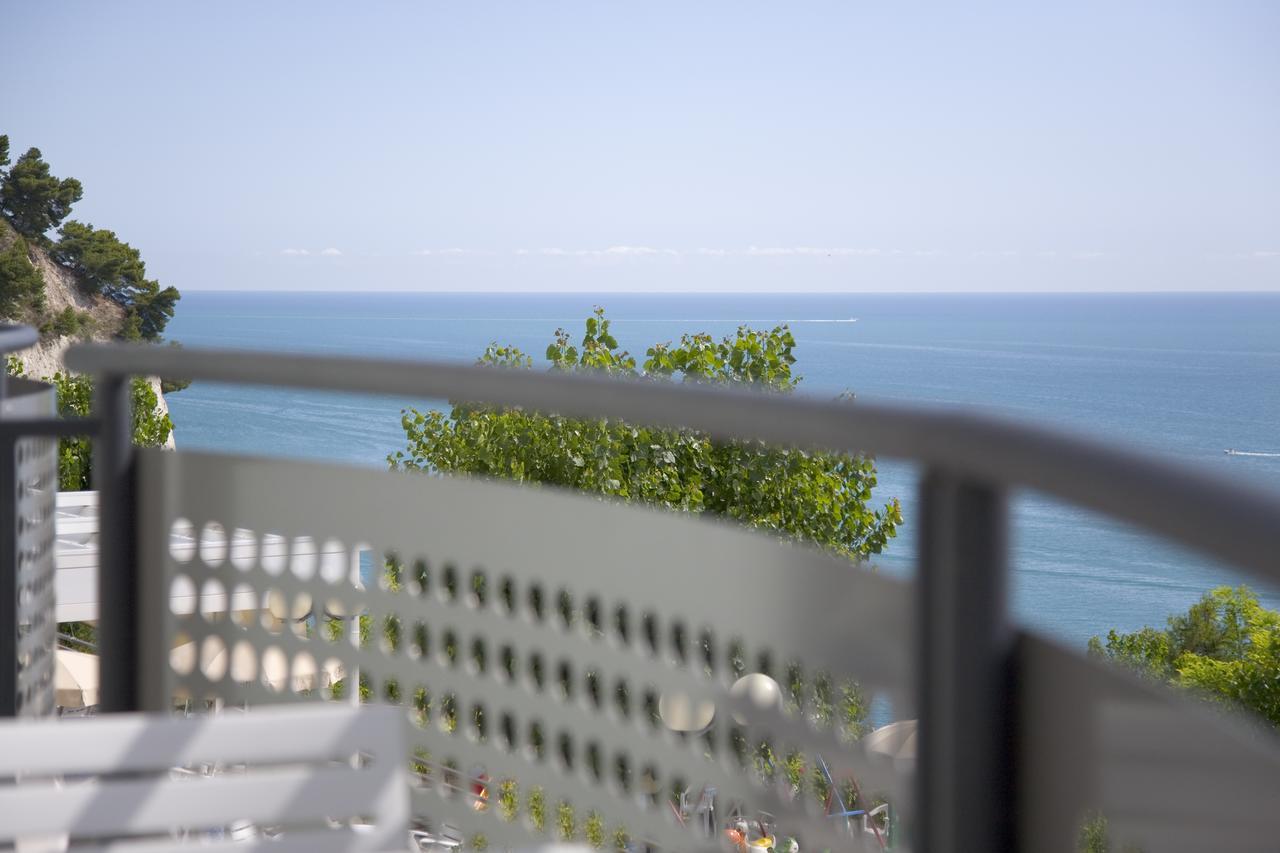 Hotel Eden Gigli Numana Εξωτερικό φωτογραφία